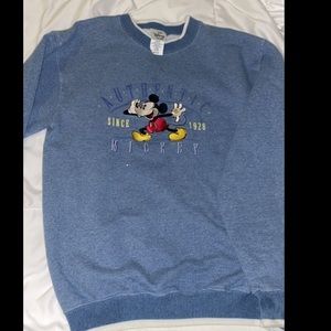 Vintage Mickey Mouse crewneck sweater